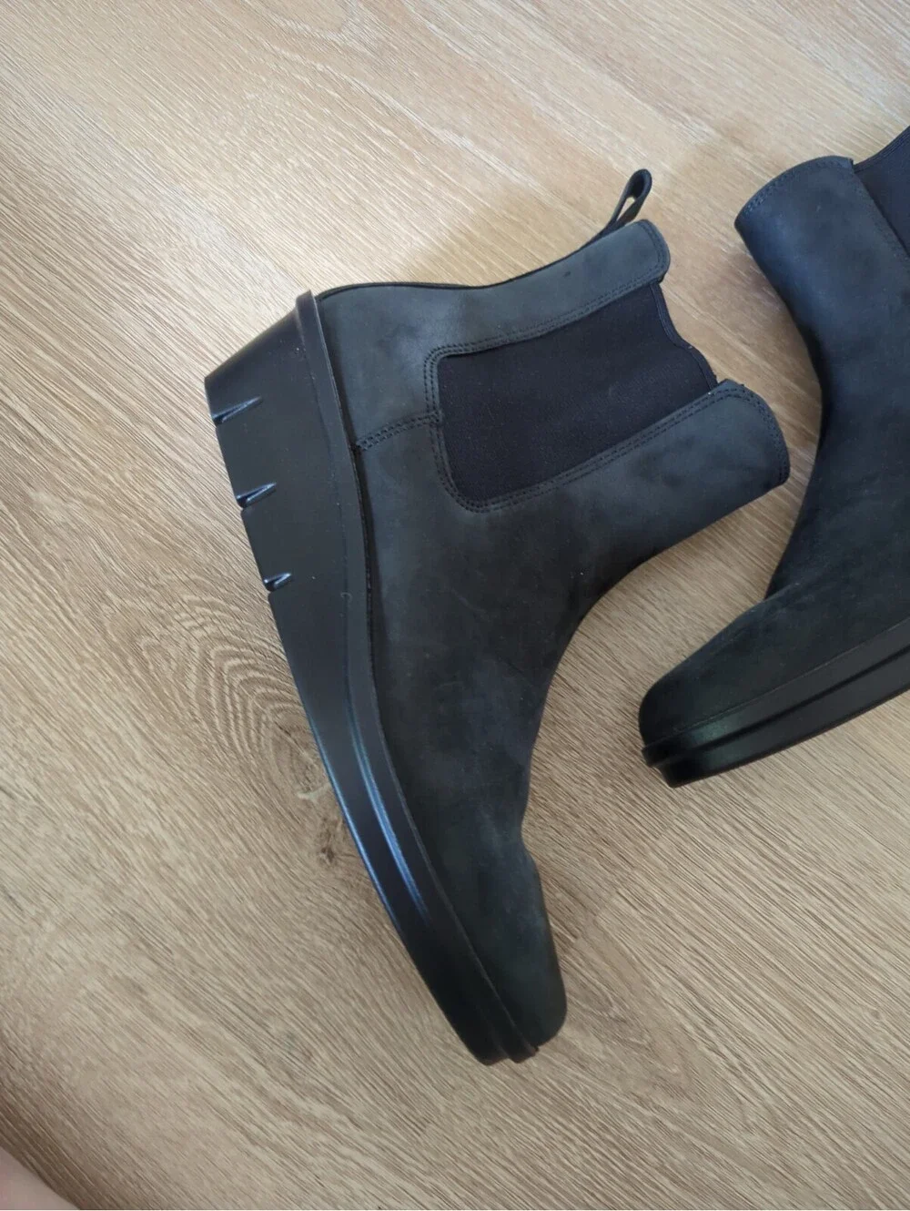 Ecco Skyler Chelsea Boots Black Ankle Booties Leather Wedge Size 40 EU 9-9.5 US